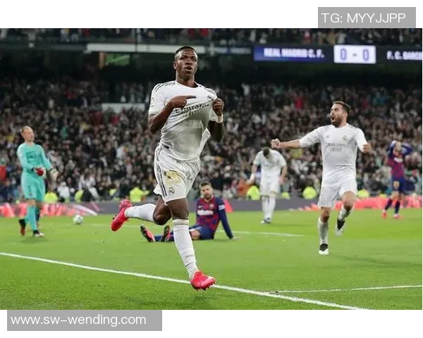 国家德比被换下!阿斯:皇马全力支持阿隆索,维尼修斯考虑归队 国家德比被换下!阿斯:皇马全力支持阿隆索,维尼修斯考虑归队